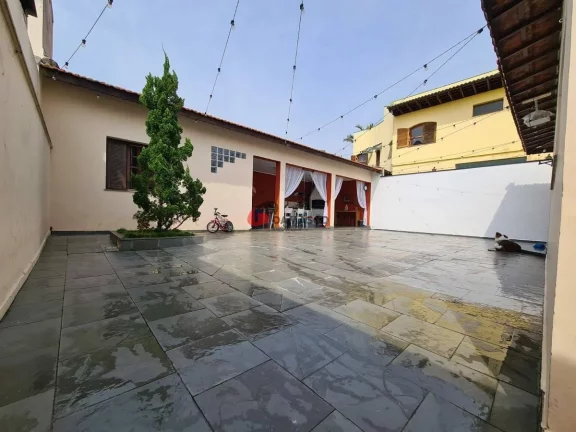 Imagem Casa à venda 3 Quartos, 1 Suite, 4 Vagas, 193M², Jardim São Caetano, São Caetano do Sul - SP