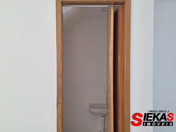 Imagem Imperdível: Casa à venda na Penha, São Paulo-SP. 3 quartos, 1 suíte, 3 banheiros, 2 vagas. 106 m².