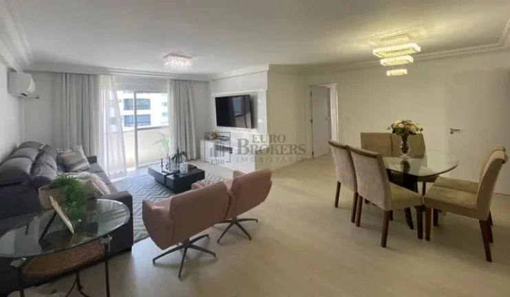 Imagem Apartamento Quadra Mar com 3 dormitórios à venda na Barra Sul em Balneário Cambo