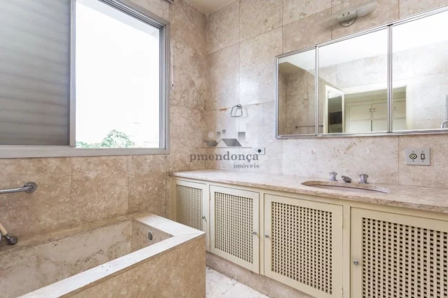 Imagem Apartamento Higienópolis com 4 quartos (2 suítes) e 3 vagas, 468 m²