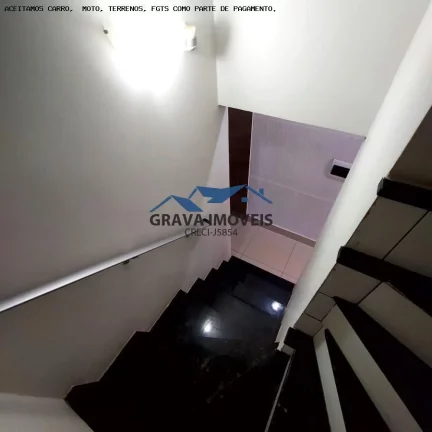 Imagem Sobrado Geminado para Venda em Sarandi, Ouro Verde II, 3 dormitórios, 1 suíte, 3 banheiros, 3 vagas