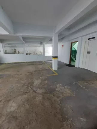 Imagem TORRE ÚNICA+ELEVADOR+VAGA DE GARAGEM+APARTAMENTO AMPLO+ÁREA PRIVATIVA+NÃO ACEITA PET