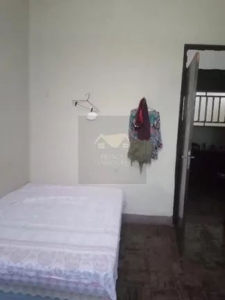 Imagem Casa para Venda em Natal, Tirol, 6 dormitórios, 1 suíte, 1 banheiro, 4 vagas