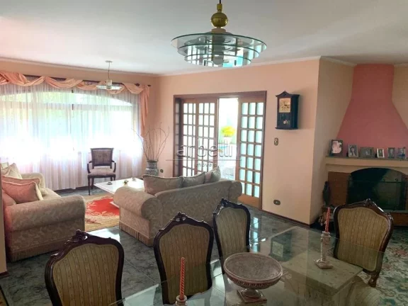 Imagem Sobrado com 341 MÂ². No andar superior temos 4 dormitÃ³rios sendo 2 suÃ­tes, banheiro social e espaÃ...