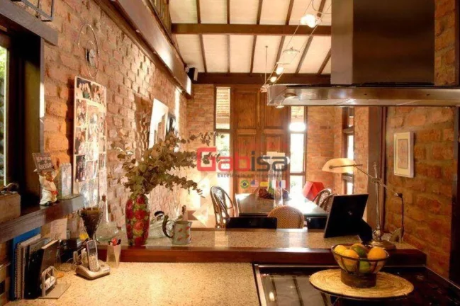 Imagem Casa com 7 dormitórios à venda, 454 m² por R$ 6.500.000 - Pr Ferradura - Armação dos Búzios/RJ