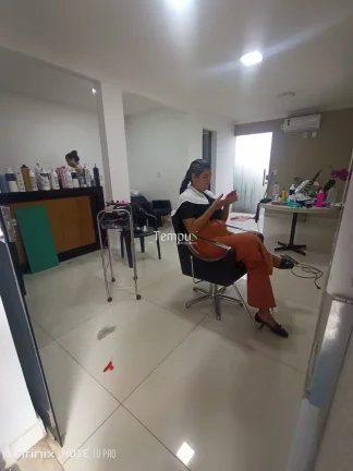 Imagem Casa com salas comerciais à venda no bairro Jardim Atlântico - Goiânia/GO