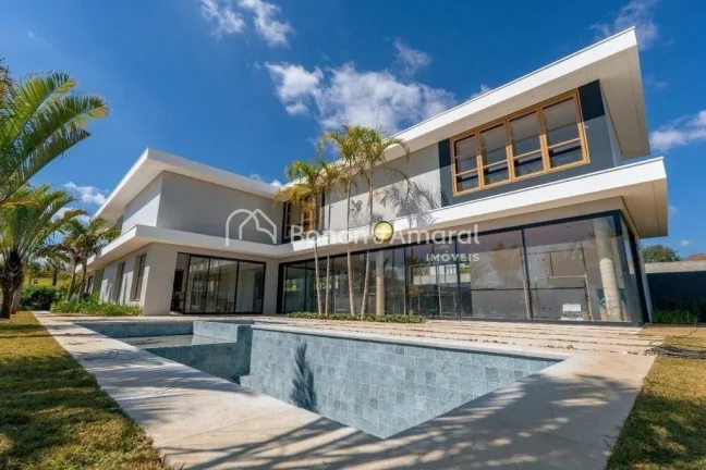 Imagem Casa à venda no Condomínio Pedra Alta, um imóvel de alto padrão que combina elegância, conforto...