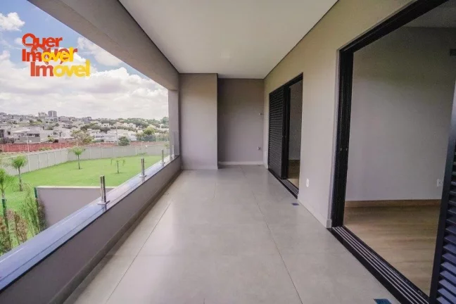 Imagem Imóvel exclusivo no Condomínio Quinta dos Ventos: casa de alto padrão em Ribeirão Preto-SP, 4 quartos, 4 suítes, 3 salas, 5 banheiros, 4 vagas, 349m². Visite com a Quer Imóvel!