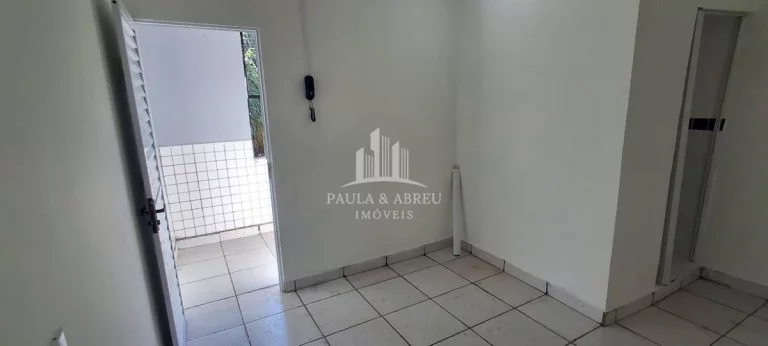 Imagem Aluga-se Salas Comerciais 2 Cômodos, 1 Banheiro, na Vila Augusto, próximo ao Centro de Mauá-SP