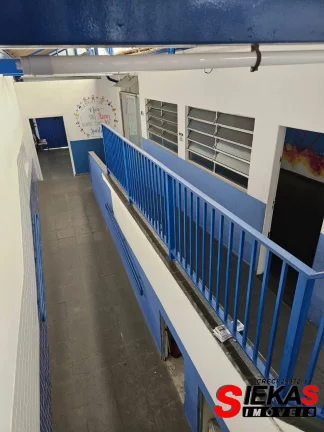 Imagem Ponto Comercial na Penha - São Paulo-SP: Espaço com 9 salas, 14 banheiros e 350m² de área!