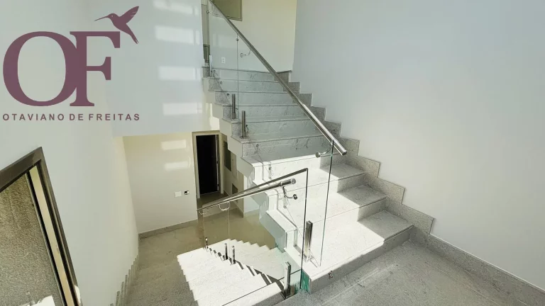 Imagem Lindíssima casa com piscina e 447m² - 4 Suítes - Brisas Jundiaí - Jundiaí