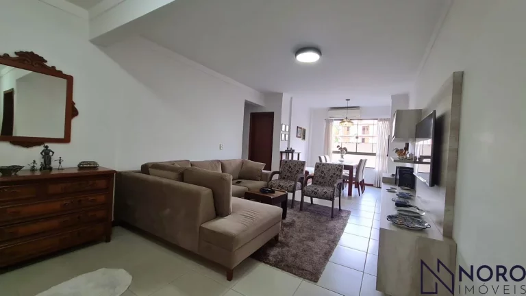 Imagem Apartamento Semi Mobiliado com 2 Dormitórios, Suíte, Churrasqueira e Garagem