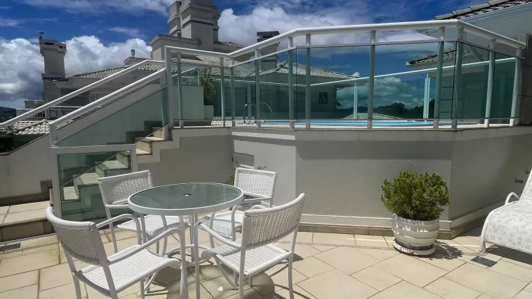 Imagem Cobertura com Piscina Privativa e Vista Mar em Jurerê Internacional