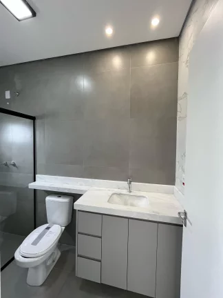 Imagem Casa Moderna com 3 Suítes, Espaço Gourmet e Condomínio Reserva dos Ypês II!