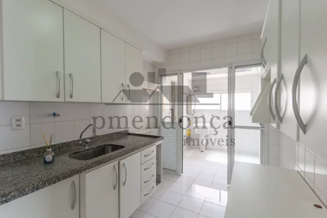 Imagem Apartamento na Água Branca com 3 quartos (1 suite) e 2 vagas, 104 m2