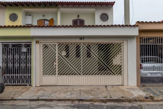 Imagem Sobrado Maravilhoso 165 m² 3 Dormitorios sendo 1 Suite e 2 Vagas