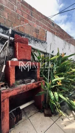 Imagem Oportunidade em CASA FORTE:246m², 05qts, 01 vaga -A VISTA.