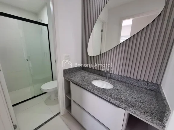 Imagem Apartamento moderno e aconchegante, situado em andar alto com vista para uma rua tranquila. Possui u...