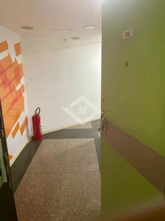 Imagem Vendo ou Alugo sala de 68m2 na Rua do Ouvidor