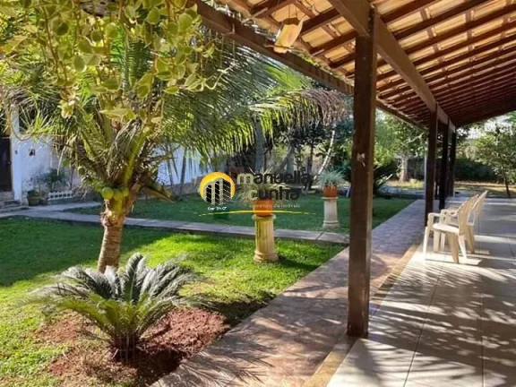 Imagem Belíssima Chácara C/2 Suítes, Closet - Clima de Montanha!