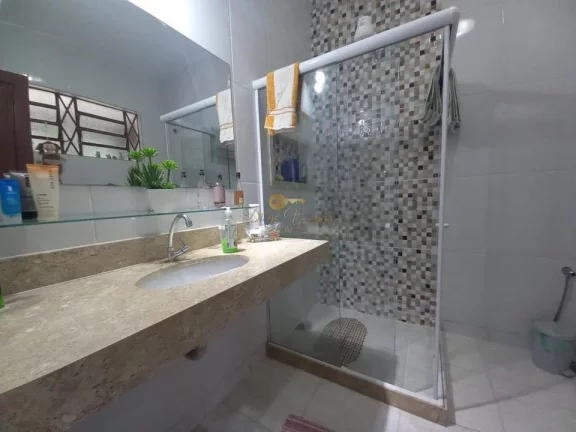 Imagem Casa para Venda em Teresópolis / RJ no bairro Vale do Paraíso