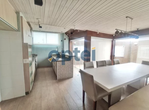 Imagem LINDA COBERTURA NO JARDIM DO MAR COM 176 M², LAREIRA, ÁREA COM CHURRASQUEIRA E SUÍTE MASTER