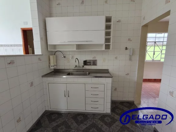 Imagem DELGADO aluga CASA fins COMERCIAIS em VENDA DAS PEDRAS, Itaboraí-RJ, com 4 quartos, 2 suítes, 2 salas, 1 banheiro, 6 vagas de garagem!