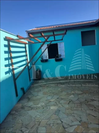 Imagem Casa para Venda em Limeira, Jardim dos Jequitibás, 1 dormitório, 2 banheiros