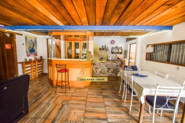 Imagem Chácara com 2800m2, 500m2 de construção, Piscina, Espaço Gourmet