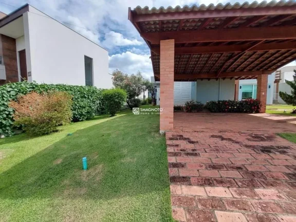 Imagem Vendo Sobrado no condomínio Aguas de São Pedro 3 suítes, piscina e excelente nível de acabamento!