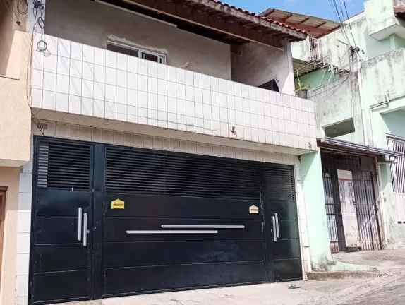 Imagem Sobrado com 2 dormitórios à venda, 250 m² por R$ 400.000,00 - Vila Perracini - Poá/SP