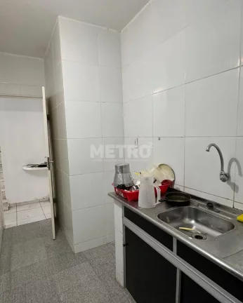 Imagem Ponto comercial 04 salas, 03 banheiros, 180m aproximados  Orla