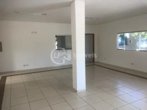 Imagem Salão Comercial à Venda em Campo Grande-MS, Bairro Mata do Jacinto - 2 Salas, 3 Banheiros, 4 Vagas de Garagem, 227m²!