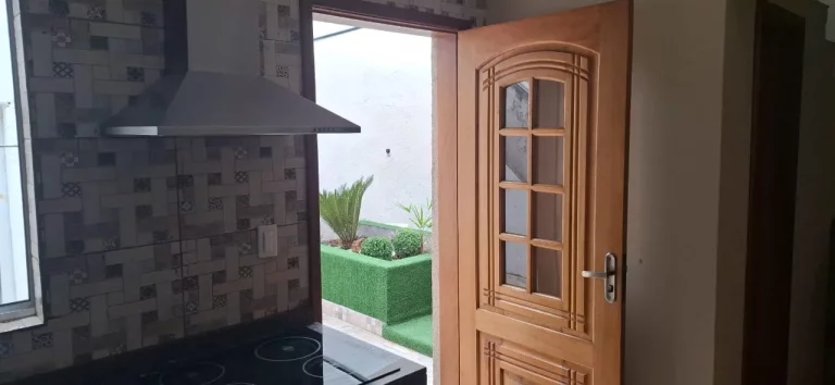 Imagem VENDO LINDO SOBRADO DE 04 DORMITÓRIOS NO BAIRRO JABAQUARA!
