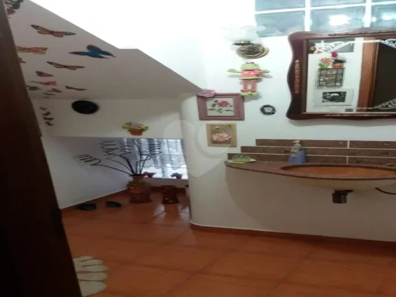 Imagem Casa à venda com 3 quartos, sendo 1 suíte, no condomínio Alameda do Eucaliptos, São Paulo - SP