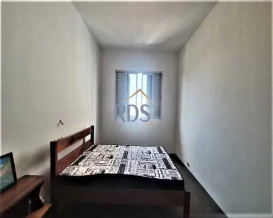 Imagem Vende um excelente sobrado de 216m² em ótima localização