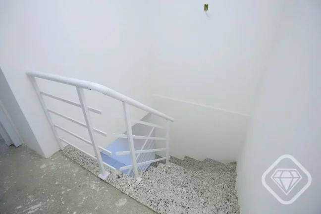 Imagem Casa Nova em Condomínio Fechado com Suíte e Churrasqueira

Brilhante Imóveis apresenta esta excel...