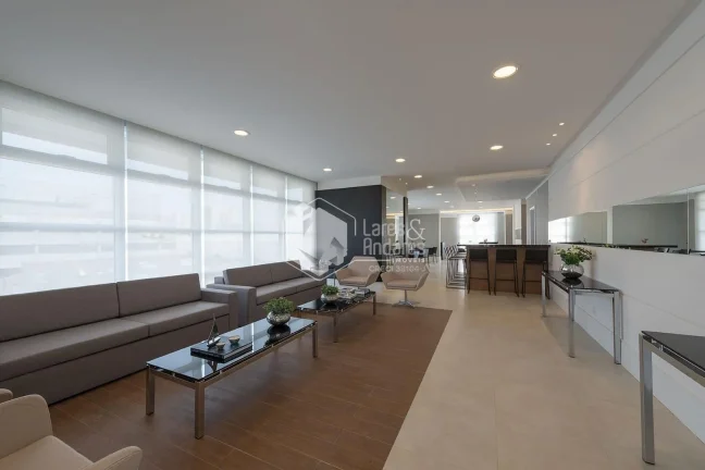 Imagem APARTAMENTO À VENDA, COM 117M² DUAS SUÍTES COM 2 VAGAS E ARMÁRIO PLANEJADO EM TODOS OS AMBIENTES - PATEO BARRA