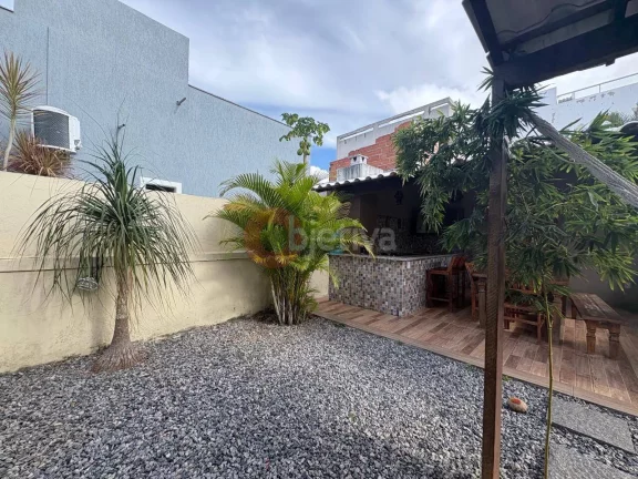 Imagem Casa duplex, 3 quartos, 300m², Condomínio dos Pássaros - Cabo Frio