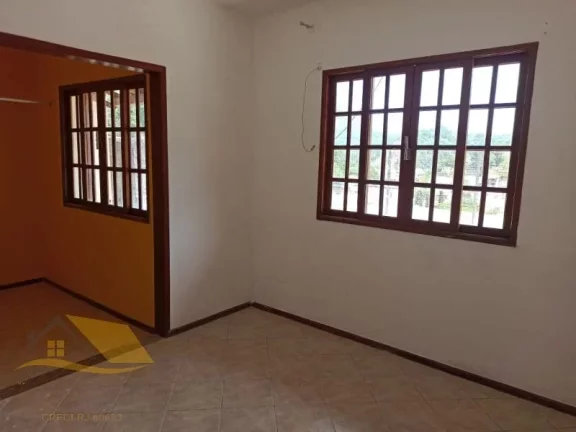 Imagem Vendo Casa nas Braunes com 2 quartos, suíte e quintal