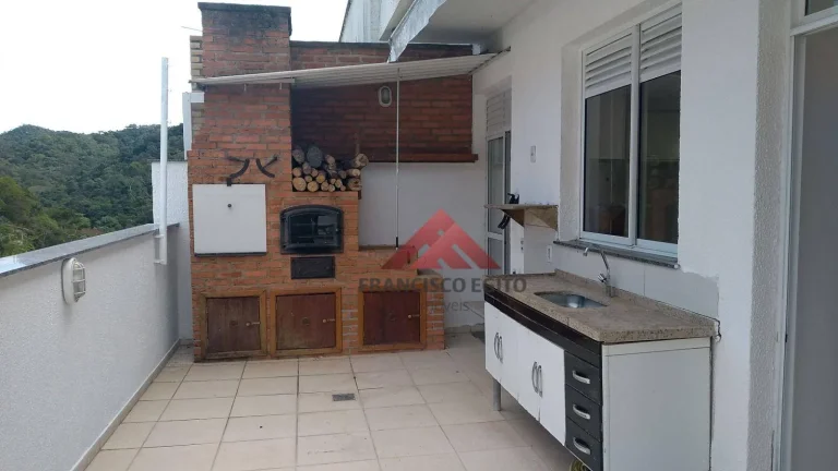Imagem Excelente cobertura linear com 150 m², considerada a cobertura melhor localizada no condomínio.