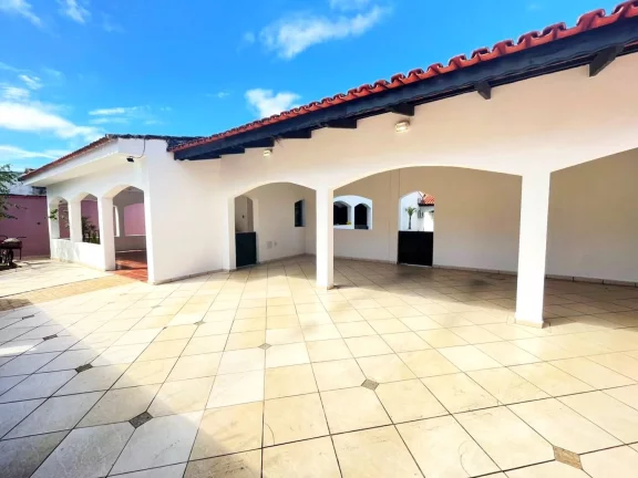 Imagem Linda casa térrea no Jardim Sinhô Rollo para locação