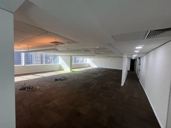 Imagem Sala Comercial na Vila Nova Conceição com 787,26m²