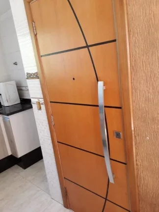 Imagem Sobrado com 2 dormitórios à venda, 84 m² por R$ 280.000,00 - Jardim Itamarati - Poá/SP
