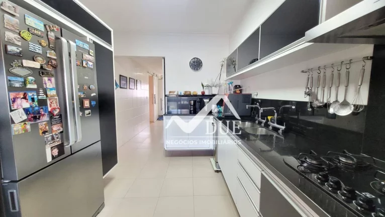 Imagem Apartamento com 3 dormitórios à venda, 234 m² por R$ 2.990.000,00 - Embaré - Santos/SP