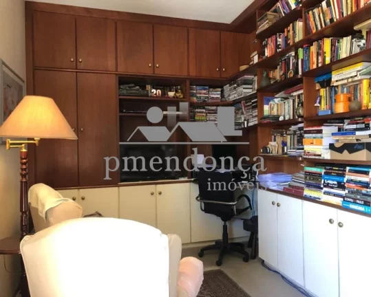Imagem Apartamento em Higienópolis com 230m², 4 dormitórios sendo 3 suítes e 4 vagas.