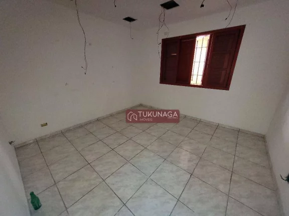 Imagem Sobrado com 3 dormitórios para alugar, 250 m² por R$ 3.496,11/mês - Jardim Santa Mena - Guarulhos/SP