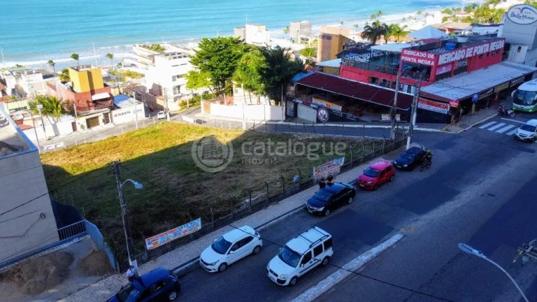 Imagem Terreno em Ponta Negra, na Av. Eng. Roberto Freire