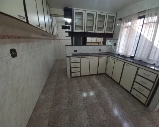 Imagem Vendo Sobrado no Butantã com 03dormitórios, 2 vaga.