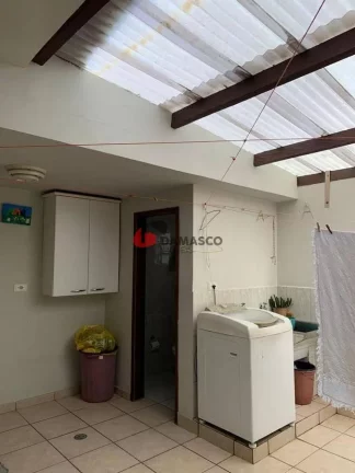Imagem Sobrado à venda 3 Quartos, 2 Vagas, 217M², Santa Maria, São Caetano do Sul - SP